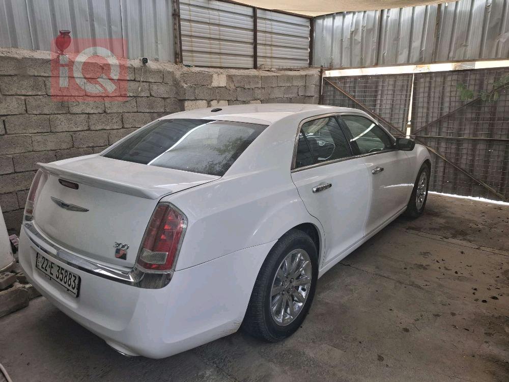Chrysler 300